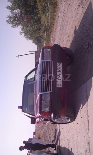 Mercedes 190 1993, 2,985 km - 2.7 л - Şirvan