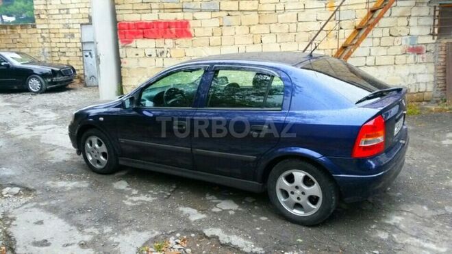 Opel Astra 1999, 207,000 km - 1.6 л - Şəki