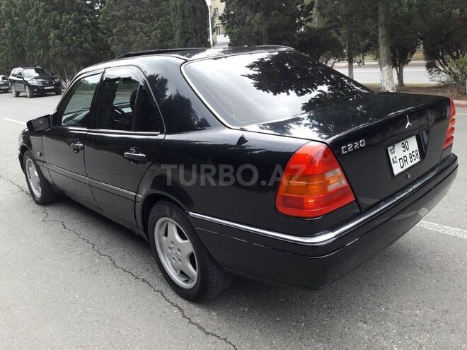 Mercedes C 220 1995, 300,000 km - 2.2 l - Sumqayıt