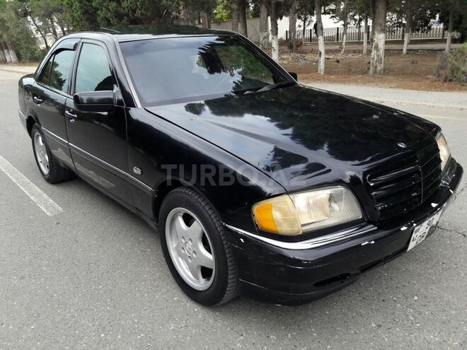 Mercedes C 220 1995, 300,000 km - 2.2 l - Sumqayıt