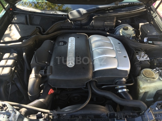 Mercedes E 220 2000, 218,000 km - 2.2 l - Yevlax