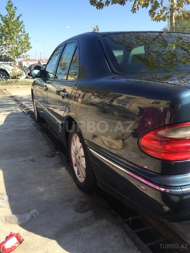 Mercedes E 220 2000, 218,000 km - 2.2 l - Yevlax