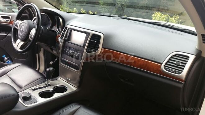 Jeep Grand Cherokee 2011, 107,000 km - 3.6 l - Bakı