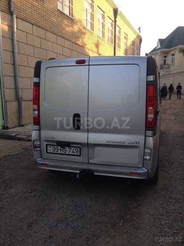 Opel Vivaro 2007, 165,782 km - 2.0 l - Gəncə