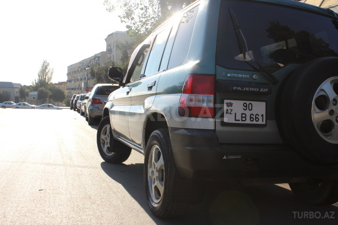 Mitsubishi Pajero io 1998, 20,000 km - 0.1 л - Bakı