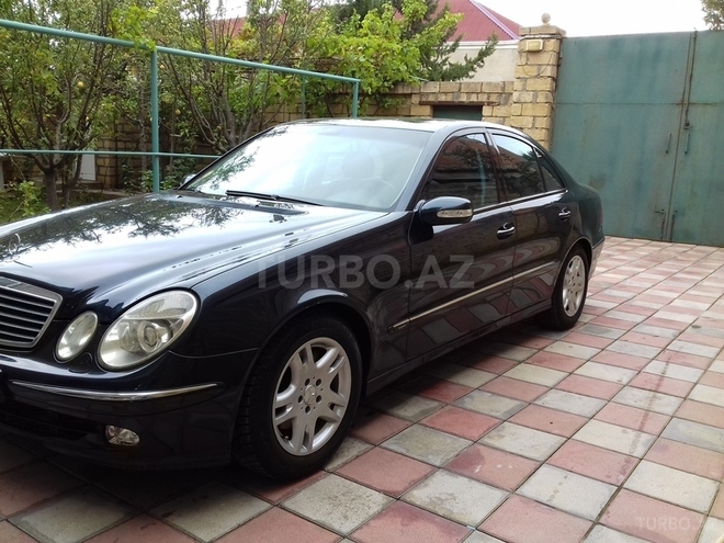 Mercedes E 260 2002, 254,000 km - 2.6 l - Sumqayıt