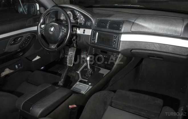 BMW 525 2001, 151,000 km - 2.5 l - Bakı