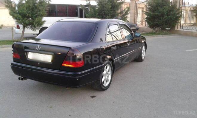 Mercedes C 220 1996, 148,000 km - 2.2 л - Sumqayıt