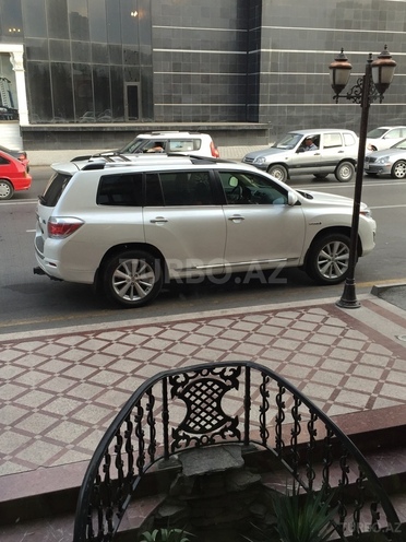 Toyota Highlander 2011, 100,000 km - 3.5 l - Bakı