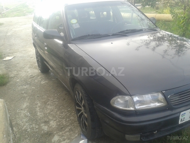 Opel Astra 1996, 500,000 km - 1.6 л - Bakı