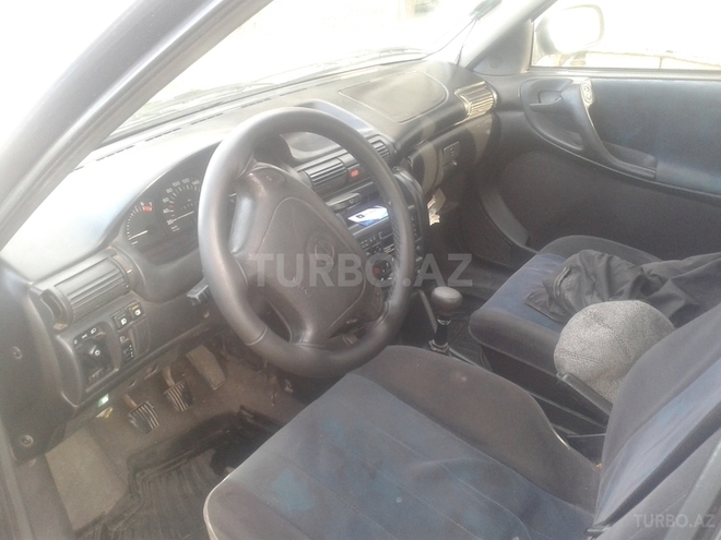 Opel Astra 1996, 500,000 km - 1.6 л - Bakı