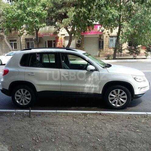 Volkswagen Tiguan 2009, 54,000 km - 2.0 l - Bakı