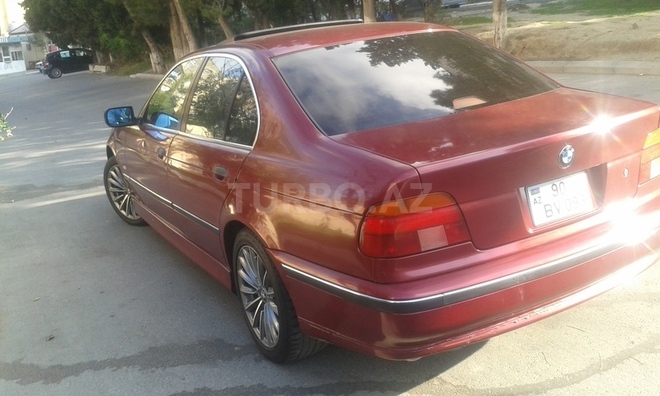 BMW 528 1998, 230,000 km - 2.8 l - Bakı