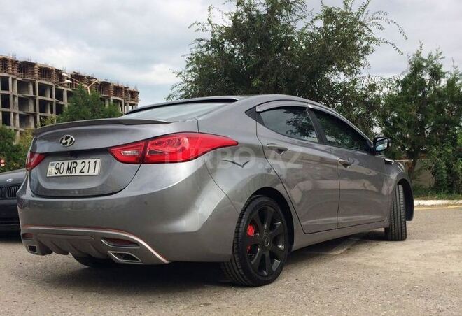 Hyundai Elantra 2011, 136,000 km - 1.8 l - Sumqayıt