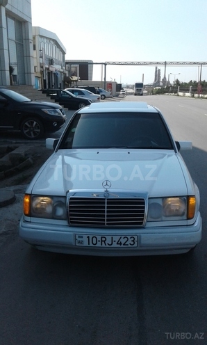 Mercedes E 230 1992, 430,000 km - 2.3 л - Bakı