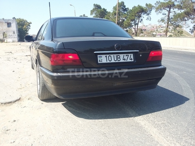BMW 740 1996, 258,000 km - 4.0 l - Bakı