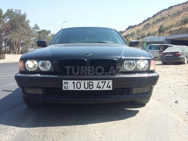 BMW 740 1996, 258,000 km - 4.0 l - Bakı