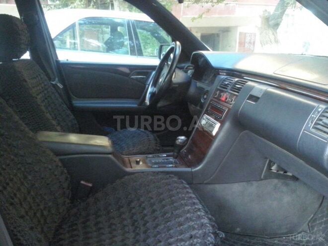 Mercedes E 230 1996, 339,000 km - 2.3 l - Bakı