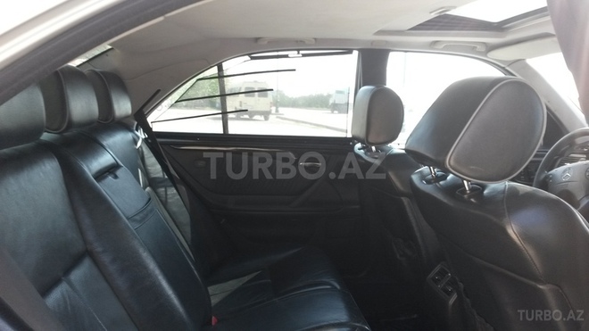 Mercedes E 320 2001, 176,500 km - 3.2 л - Bakı