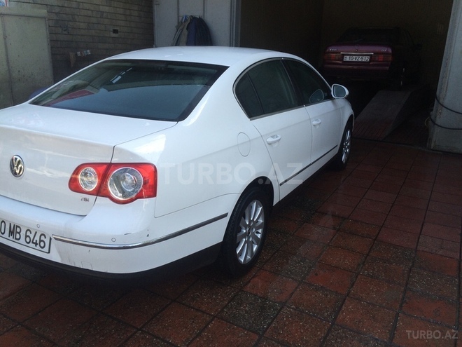 Volkswagen Passat 2010, 140,200 km - 1.8 l - Bakı