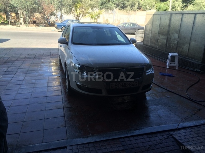 Volkswagen Passat 2010, 140,200 km - 1.8 l - Bakı