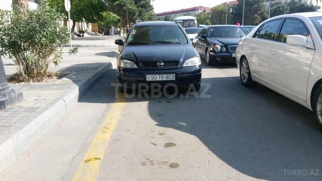 Opel Astra 2000, 295,556 km - 2.0 l - Sumqayıt