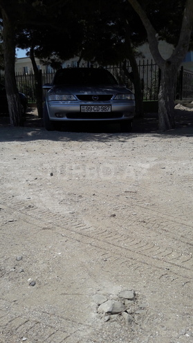 Opel Vectra 2000, 325,000 km - 1.8 л - Bakı
