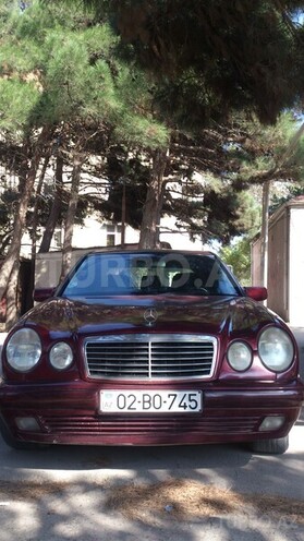 Mercedes E 220 1998, 26,000 km - 2.9 l - Bakı
