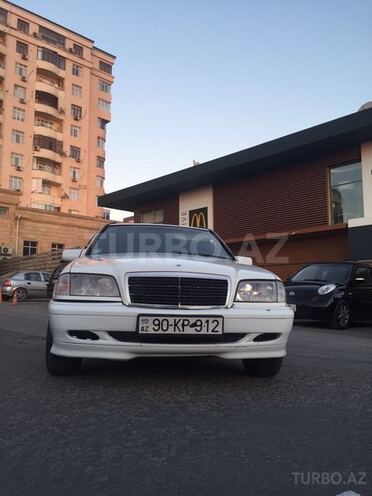 Mercedes C 180 1997, 180,000 km - 1.8 л - Bakı