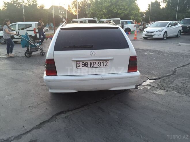 Mercedes C 180 1997, 180,000 km - 1.8 л - Bakı