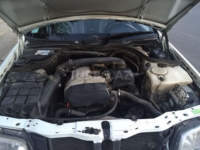 Mercedes C 180 1997, 180,000 km - 1.8 л - Bakı