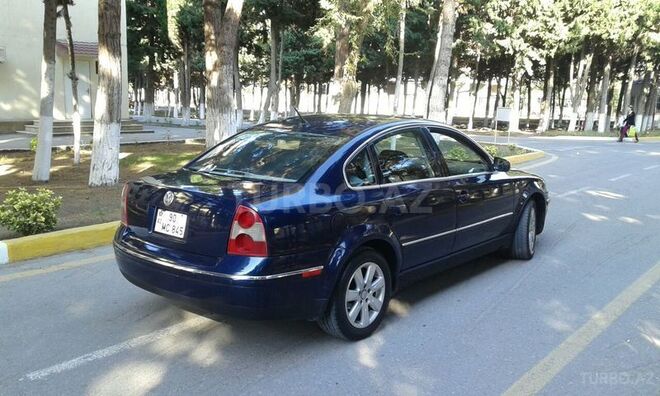 Volkswagen Passat 2003, 240,000 km - 1.8 l - Sumqayıt