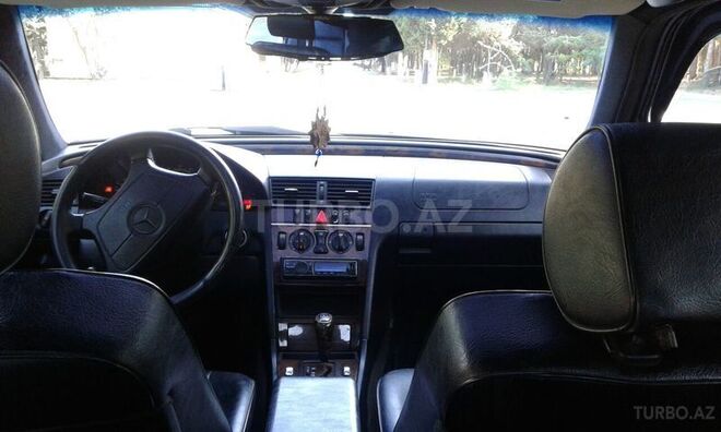 Mercedes C 230 1999, 240,000 km - 2.3 l - Sumqayıt