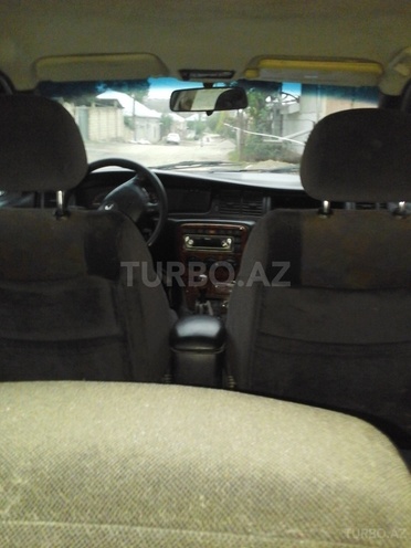 Opel Vectra 1998, 403,732 km - 1.6 l - Quba