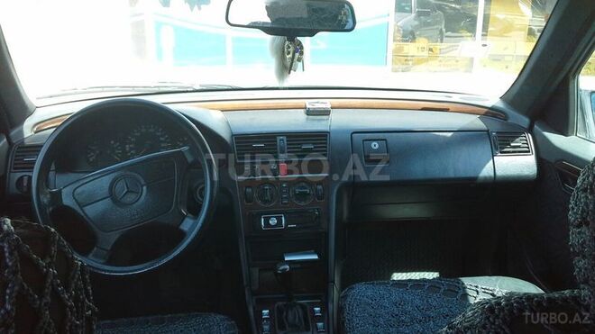 Mercedes C 180 1995, 370,000 km - 1.8 л - Bakı