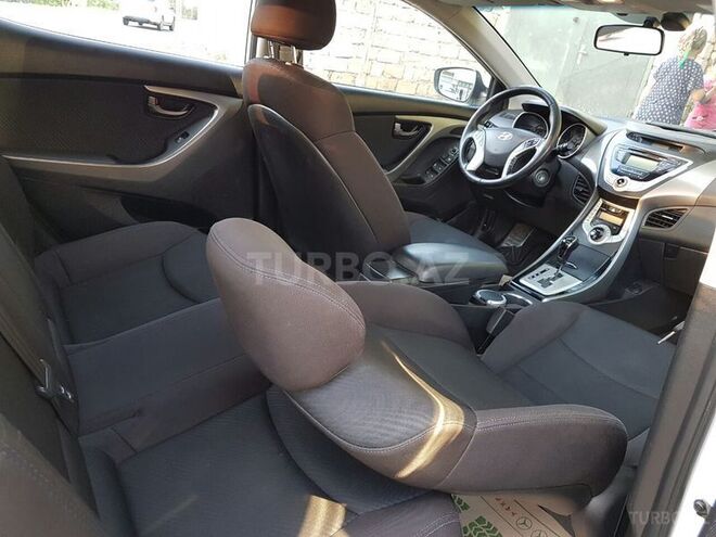 Hyundai Elantra 2011, 66,500 km - 1.8 l - Bakı