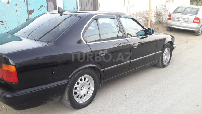BMW 525 1992, 250,000 km - 2.5 l - Bakı