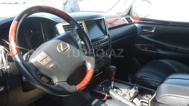 Lexus LX 570 2012, 64,200 km - 5.7 l - Bakı