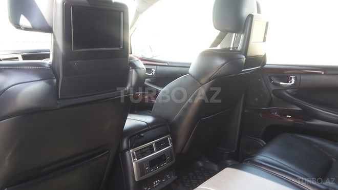 Lexus LX 570 2012, 64,200 km - 5.7 l - Bakı