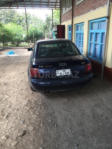 Audi A4 1997, 25,000 km - 1.8 л - Bakı
