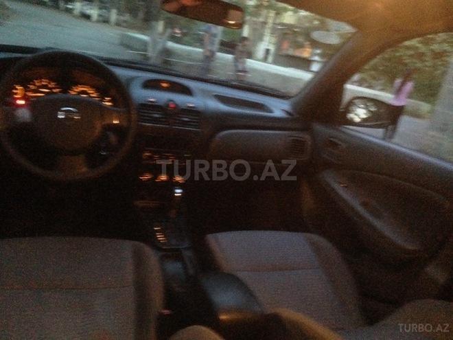 Nissan Sunny 2011, 250,000 km - 1.6 l - Bakı