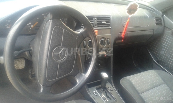Mercedes C 180 1995, 8,000 km - 1.8 л - Şirvan