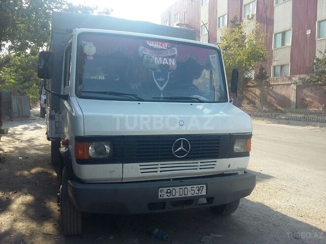 Mercedes 811 D 1992, 255,000 km - 4.0 l - Bakı