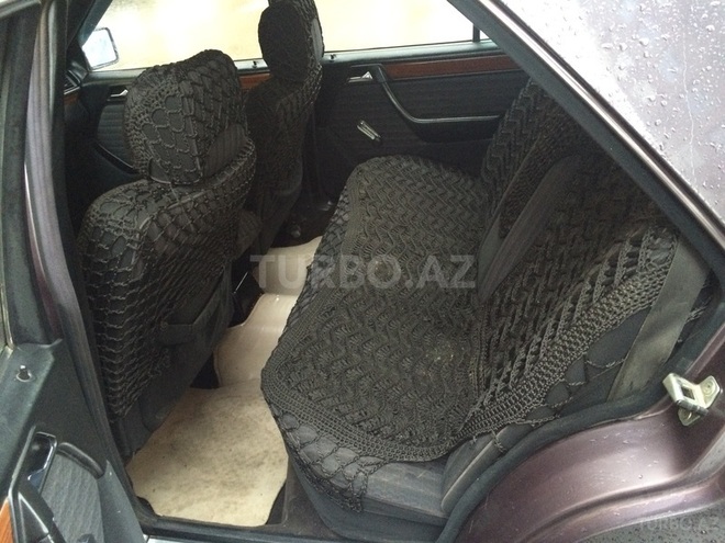 Mercedes E 200 1991, 251,041 km - 2.0 l - Bakı