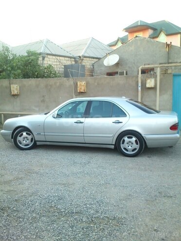 Mercedes E 280 1998, 450,000 km - 2.8 l - Bakı