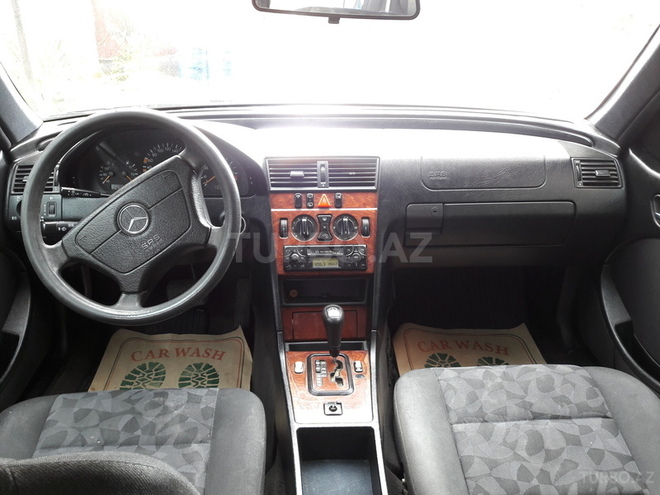 Mercedes C 180 1999, 221 km - 1.8 л - Sumqayıt