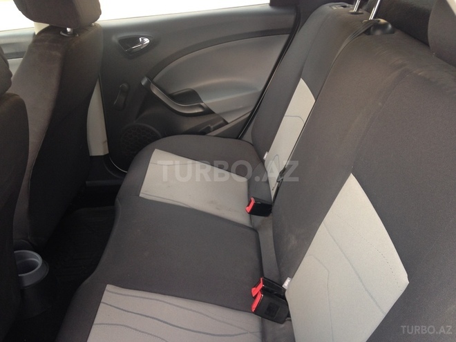 SEAT Ibiza 2013, 101,200 km - 1.4 l - Bakı