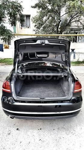 Volkswagen Passat 2011, 130,000 km - 2.5 л - Bakı