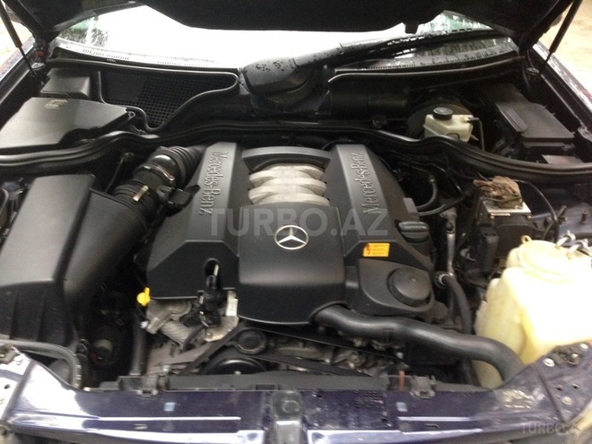 Mercedes E 240 1999, 210,000 km - 2.4 л - Bakı