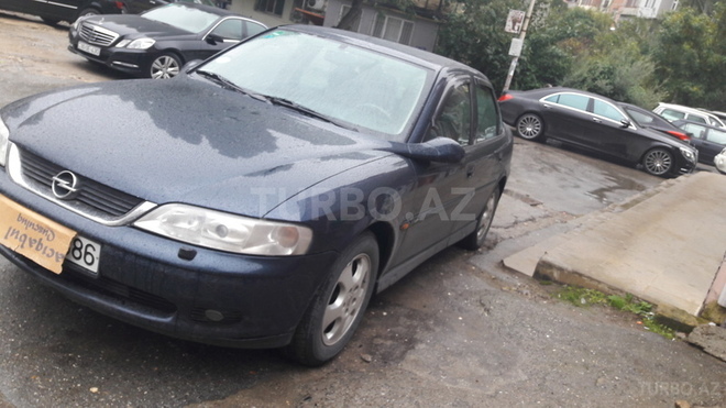 Opel Vectra 1999, 178,000 km - 1.6 l - Bakı